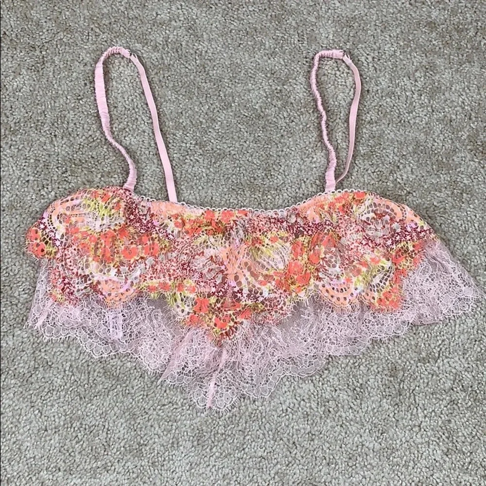 Victoria’s Secret pink dream angels lace bralette - Picture 1 of 7